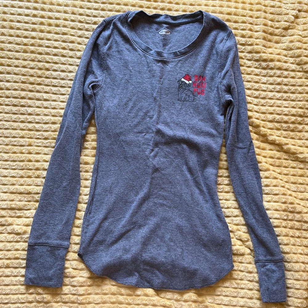 “bah hum pug” women’s long sleeve pajama shirt christmas